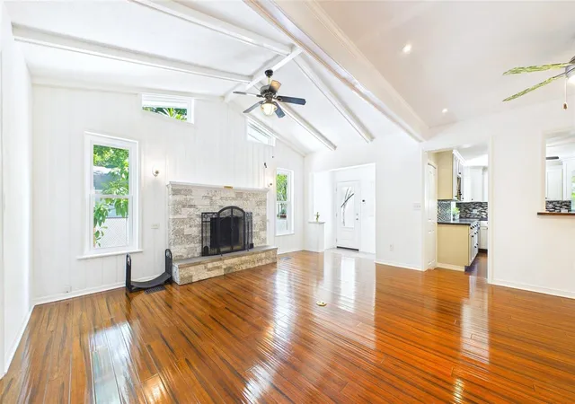Photo 3 of Single family home for sale at 5005 24th Avenue S, Gulfport, FL 33707 | MLS# TB8512314 | Listing updated on 2026-10-09