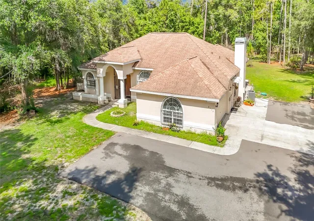 Photo 2 of Sale Pending at 8338 Handcart Rd, Wesley Chapel, FL 33545 | MLS# L4962229 | Listing updated on 2026-09-29
