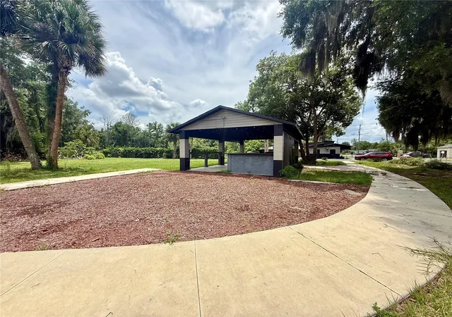 Photo 4 of Land for sale at Palmetto St, Eustis, FL 32726 | MLS# G5112940 | Listing updated on 2026-09-21