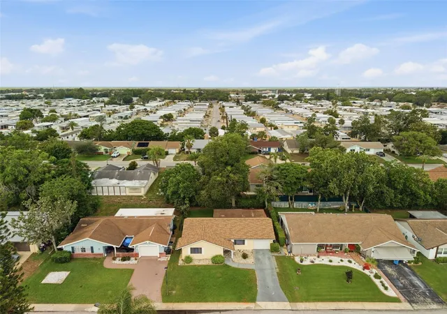 Photo 2 of Single family home for sale at 12219 Quail Run Row, Hudson, FL 34667 | MLS# W7886181 | Listing updated on 2026-09-15