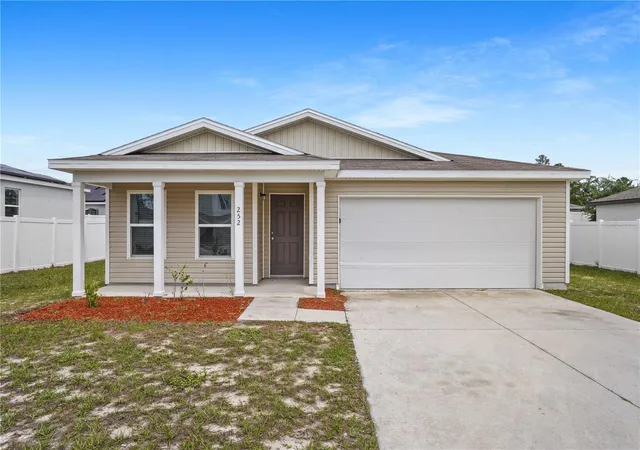 Photo 2 of Single family home for sale at 252 Fig Ct, Kissimmee, FL 34759 | MLS# O6411693 | Listing updated on 2026-10-21