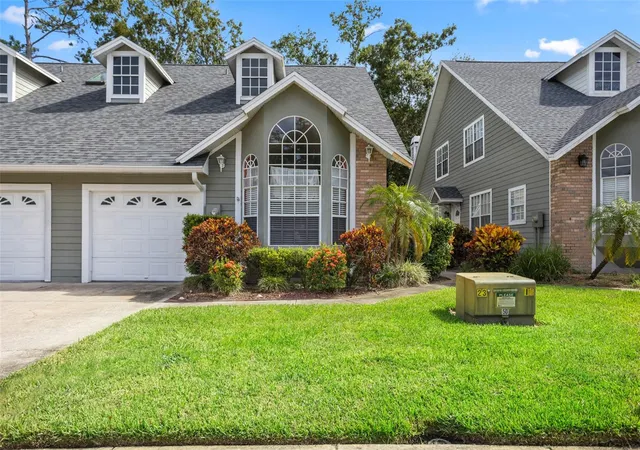 Photo 4 of Single family home for sale at 2740 Hamble Village Ln, Palm Harbor, FL 34684 | MLS# TB8513520 | Listing updated on 2026-09-15