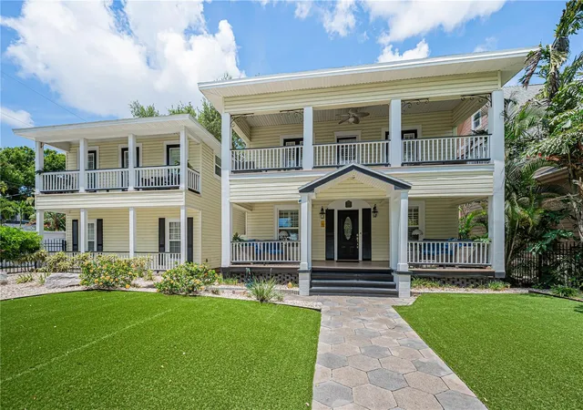 Photo 2 of Single family home for sale at 732 Ne And 732 1/2 Oak St, Saint Petersburg, FL 33701 | MLS# TB8513524 | Listing updated on 2026-09-21