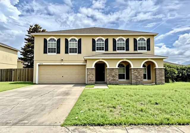 Photo 2 of Single family home for sale at 24301 Sw 6th Place, Newberry, FL 32669 | MLS# OM725720 | Listing updated on 2026-09-10