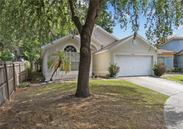Photo 3 of Sale Pending at 5165 Innesbrook Ct, Orlando, FL 32808 | MLS# O6412265 | Listing updated on 2026-09-10