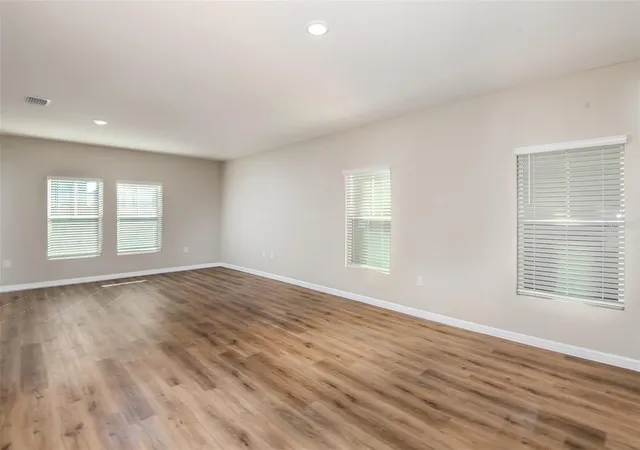 Photo 3 of Single family home for sale at 36602 Sagemoor Dr, Zephyrhills, FL 33541 | MLS# TB8514158 | Listing updated on 2026-10-10