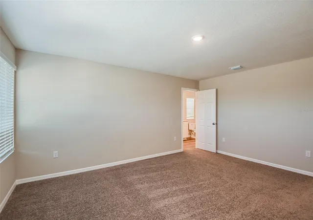 Photo 4 of Single family home for sale at 36602 Sagemoor Dr, Zephyrhills, FL 33541 | MLS# TB8514158 | Listing updated on 2026-10-10
