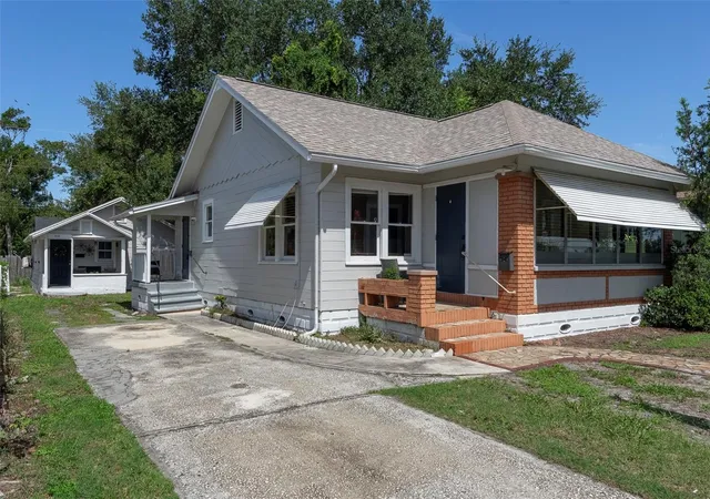 Photo 2 of Multi family home for sale at 2521 4th Street S, Saint Petersburg, FL 33705 | MLS# TB8514346 | Listing updated on 2026-09-15