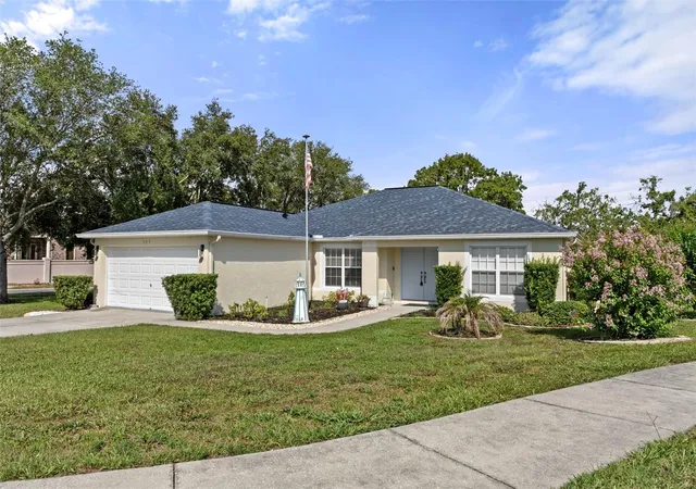 Photo 2 of Single family home for sale at 407 Montpelier Ct, Spring Hill, FL 34608 | MLS# W7886314 | Listing updated on 2026-10-08