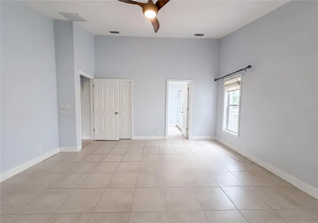 Listing Photo 4 - Condo for sale in building located at 4816 61st Ave Ter W, BRADENTON, FL 34210