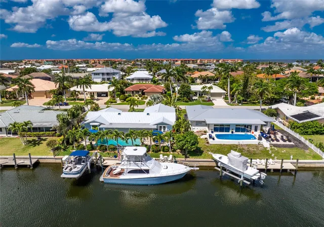 Photo 3 of Single family home for sale at 80 Sabal Dr, Punta Gorda, FL 33950 | MLS# C7526836 | Listing updated on 2026-10-04