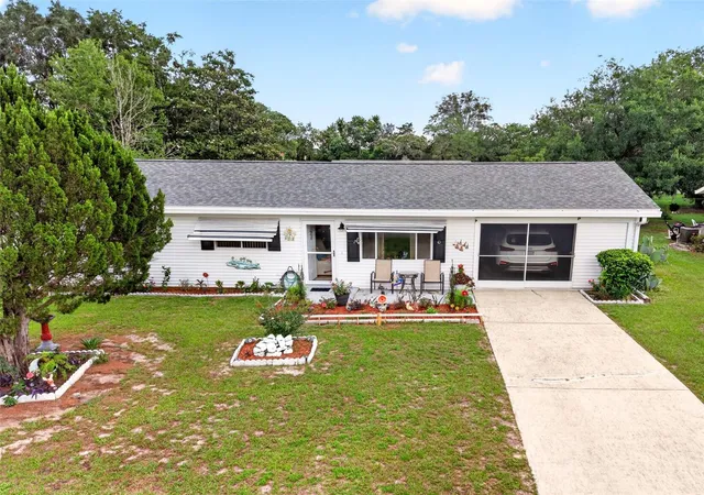 Photo 1 of Single family home for sale at 11173 Sw 75th Terrace, Ocala, FL 34476 | MLS# OM725824 | Listing updated on 2026-09-12