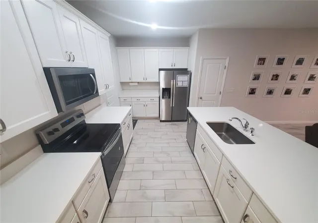 Photo 3 of Townhouse for sale at 10960 Brightleaf Ct, Riverview, FL 33569 | MLS# C7526856 | Listing updated on 2026-09-15