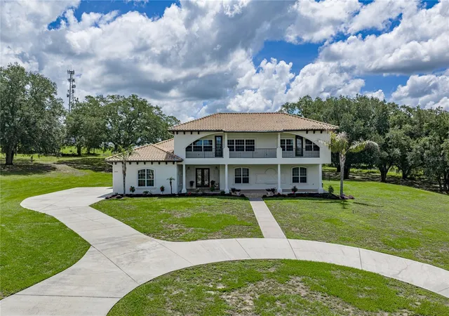 Photo 3 of Mansion for sale at 37624 Sky Ridge Cir, Dade City, FL 33525 | MLS# TB8514797 | Listing updated on 2026-10-09