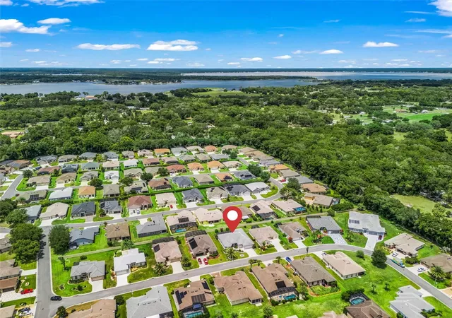 Photo 2 of Single family home for sale at 16887 Se 110th Court Rd, Summerfield, FL 34491 | MLS# G5113234 | Listing updated on 2026-09-13