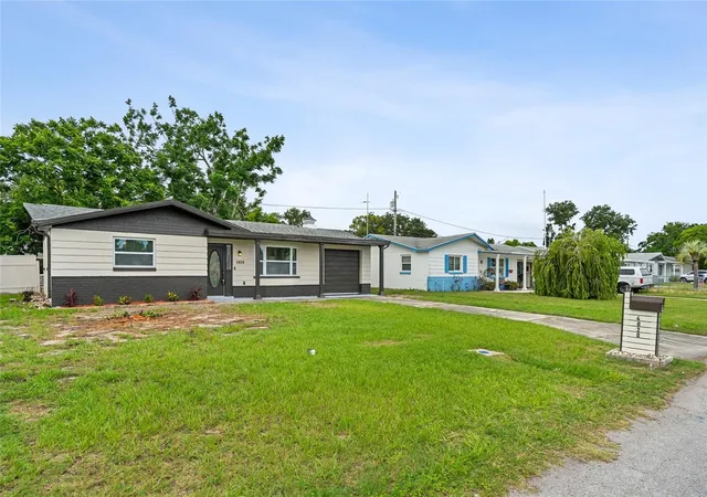 Photo 3 of Single family home for sale at 4820 Salem Dr, New Port Richey, FL 34652 | MLS# TB8515079 | Listing updated on 2026-10-04