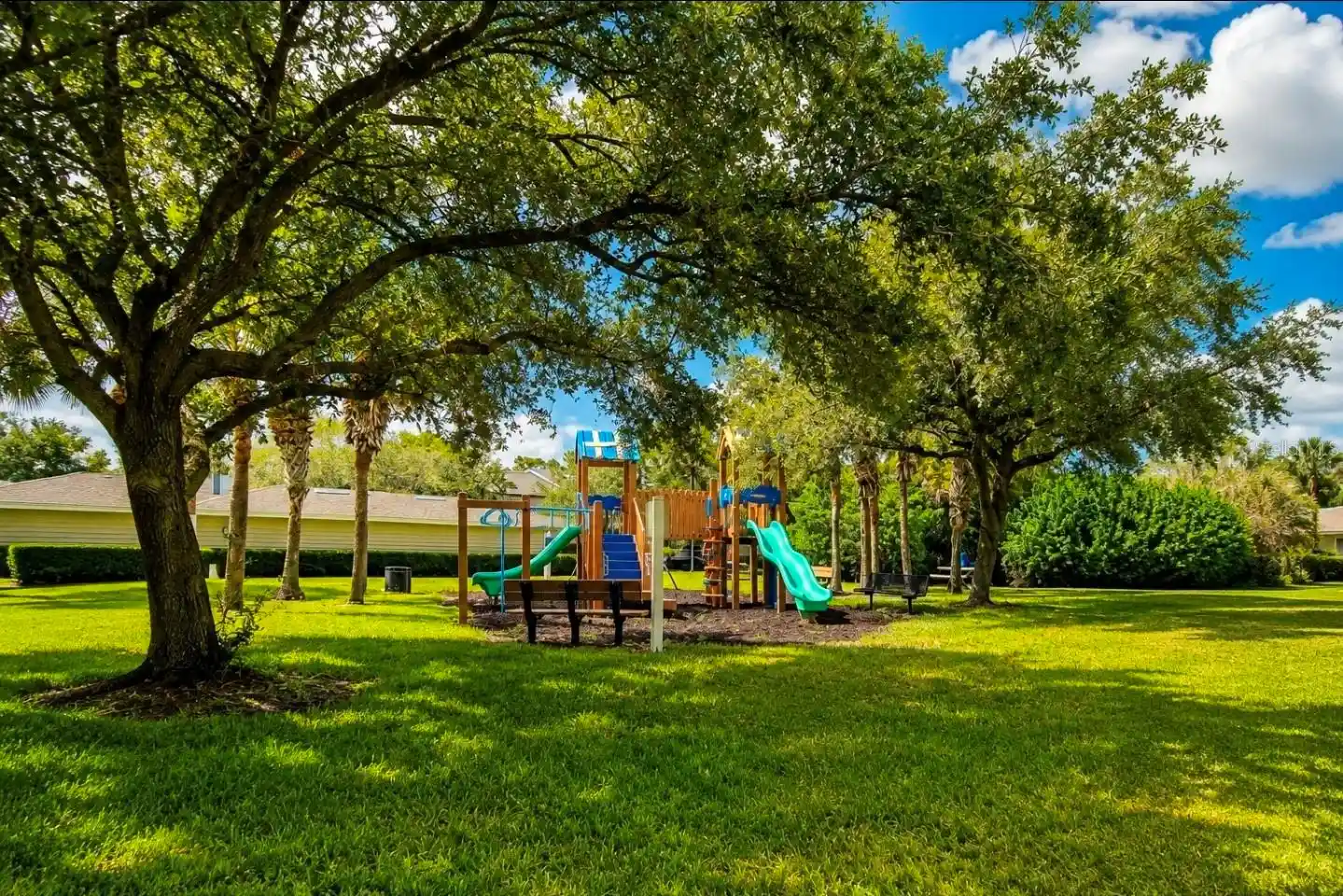 Listing Photo 37 - Condo for sale in 8933 Manor Loop located at 8933 Manor Loop, Bradenton, FL 34202 - Unit #104