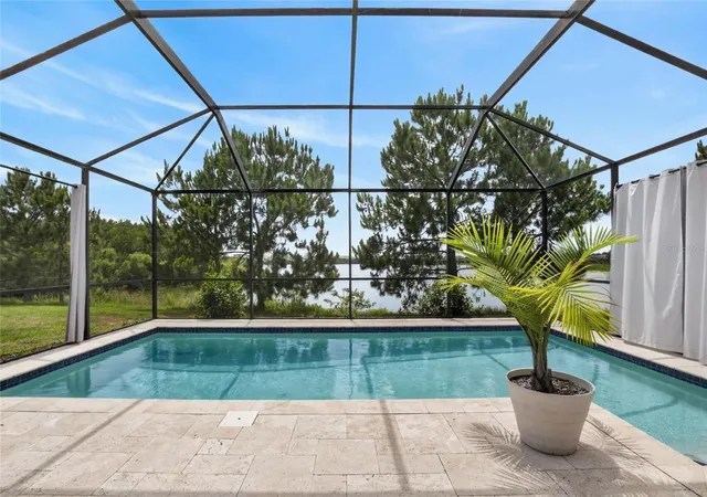 Photo 4 of Sale Pending at 6207 Magnolia Park Blvd, Riverview, FL 33578 | MLS# TB8515217 | Listing updated on 2026-09-15