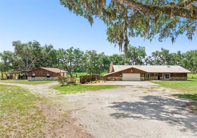 Photo 1 of Sale Pending at 7232 E Turner Camp Rd, Inverness, FL 34453 | MLS# O6413355 | Listing updated on 2026-09-11
