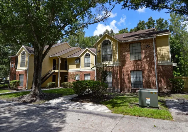 Photo 3 of Condo for sale at 8630 Mallard Reserve Dr #103, Tampa, FL 33614 | MLS# TB8515278 | Listing updated on 2026-09-10