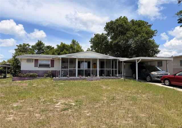 Photo 1 of Sale Pending at 66 S Washington St, Beverly Hills, FL 34465 | MLS# TB8515411 | Listing updated on 2026-09-29