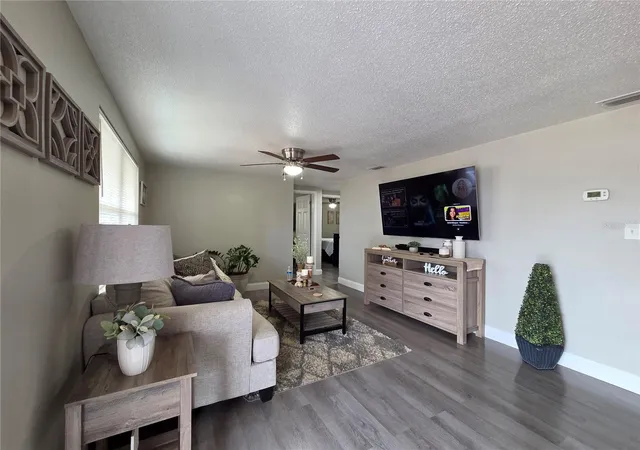 Photo 3 of Single family home for sale at 4834 Gaslight Ave, Holiday, FL 34690 | MLS# TB8515413 | Listing updated on 2026-09-11