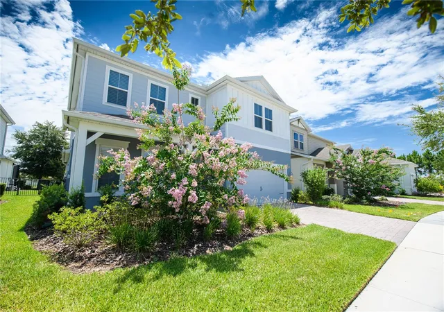 Photo 2 of Single family home for sale at 10746 Pahokee Beach Pl, Orlando, FL 32827 | MLS# O6413635 | Listing updated on 2026-09-12