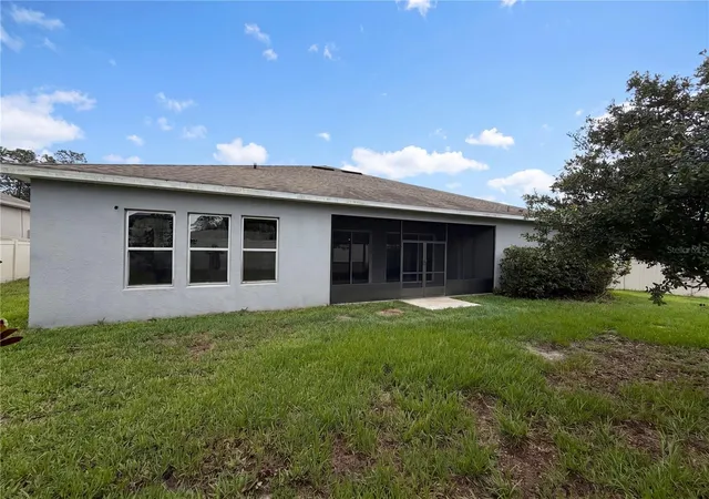 Photo 4 of Sale Pending at 432 Nowell Loop, Deland, FL 32724 | MLS# O6414008 | Listing updated on 2026-09-25