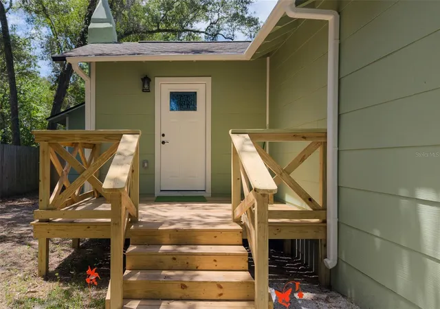 Photo 2 of Single family home for sale at 1935 Nw 33rd Avenue, Gainesville, FL 32605 | MLS# GC540975 | Listing updated on 2026-09-15