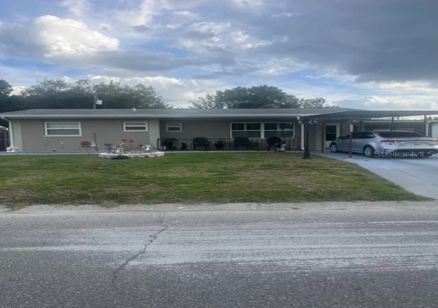 Photo 1 of Single family home for sale at 2329 Crosby St, Lakeland, FL 33801 | MLS# S5151416 | Listing updated on 2026-09-15