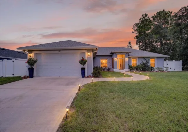 Photo 1 of Single family home for sale at 15329 Sw 65th Terrace Rd, Ocala, FL 34473 | MLS# OM726194 | Listing updated on 2026-09-12