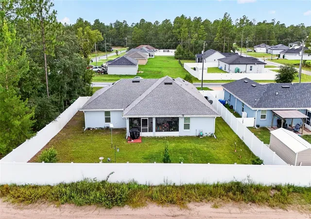 Photo 3 of Single family home for sale at 15329 SW 65th Terrace Rd, Ocala, FL 34473 | MLS# OM726194 | Listing updated on 2026-09-12