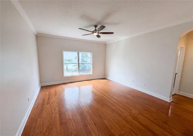 Photo 3 of Sale Pending at 3379 Morelyn Crst Cir, Orlando, FL 32828 | MLS# O6414732 | Listing updated on 2026-09-14