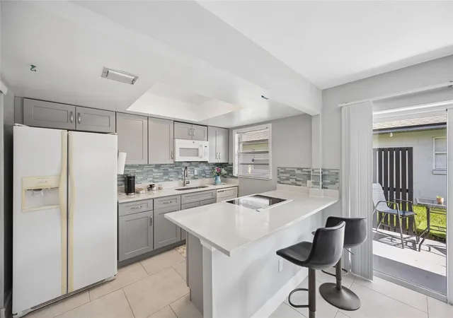 Photo 3 of Single family home for sale at 536 Hibiscus Way #7B, Orlando, FL 32807 | MLS# O6415150 | Listing updated on 2026-09-14