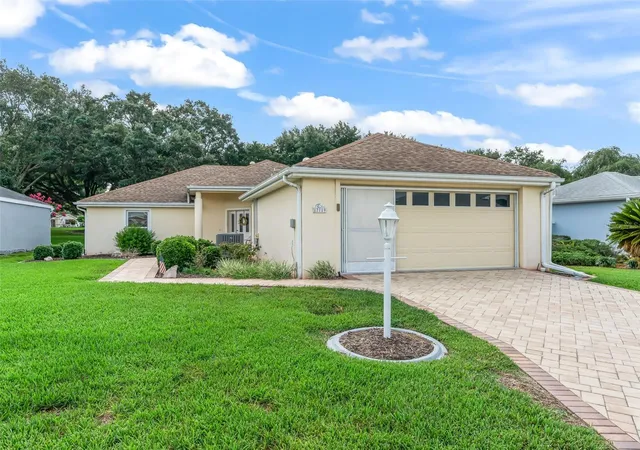 Photo 3 of House for sale at 17719 SE 114th Court, Summerfield, FL 34491 | MLS# G5113536 | Listing updated on 2026-09-15
