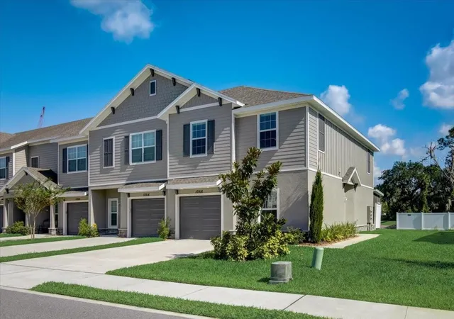 Photo 1 of Townhouse for sale at 10916 Quickwater Ct, Riverview, FL 33569 | MLS# TB8517426 | Listing updated on 2026-10-06