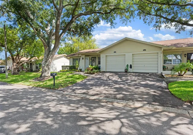Photo 2 of Sale Pending at 2220 Marshall Dr, Dunedin, FL 34698 | MLS# TB8517480 | Listing updated on 2026-09-15