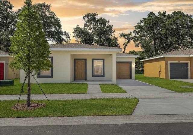 Photo 1 of Single family home for sale at 5020 Finders Ct, Tampa, FL 33617 | MLS# TB8517552 | Listing updated on 2026-10-02