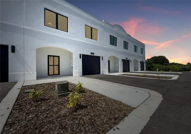 Photo 2 of Townhouse for sale at 4345 Cambio Gdns Ct, Tampa, FL 33610 | MLS# TB8517585 | Listing updated on 2026-10-02