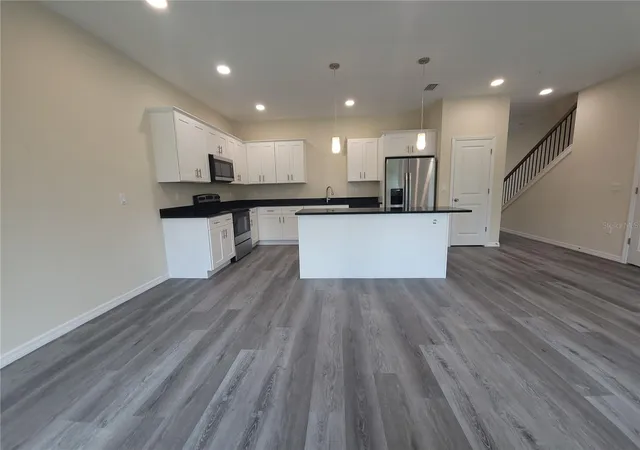 Photo 3 of Townhouse for sale at 4351 Cambio Gdns Ct, Tampa, FL 33610 | MLS# TB8517602 | Listing updated on 2026-09-12