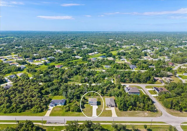 Photo 2 of Single family home for sale at 2737 E Price Blvd, North Port, FL 34288 | MLS# A4696625 | Listing updated on 2026-09-23