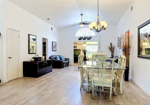 Photo 4 of Single family home for sale at 14208 Avonlea Ct, Orlando, FL 32824 | MLS# O6415666 | Listing updated on 2026-09-14