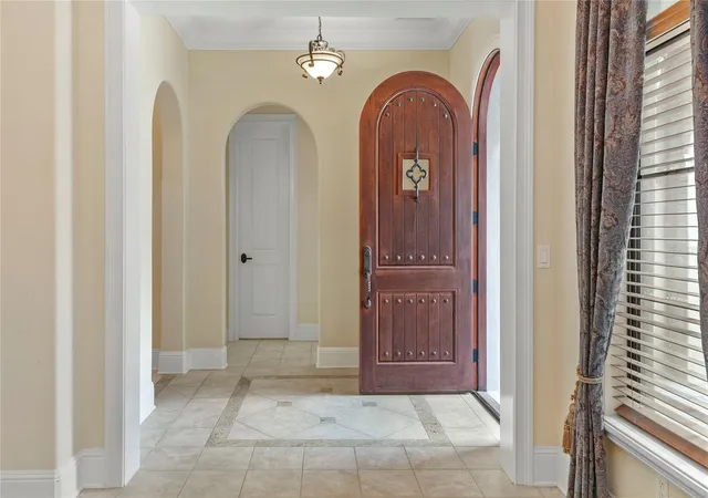 Photo 3 of Single family home for sale at 1421 Chapman Cir, Winter Park, FL 32789 | MLS# O6415941 | Listing updated on 2026-09-15