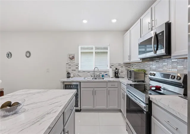 Photo 3 of Single family home for sale at 2457 Bulrush Dr, Saint Cloud, FL 34769 | MLS# S5151776 | Listing updated on 2026-10-26