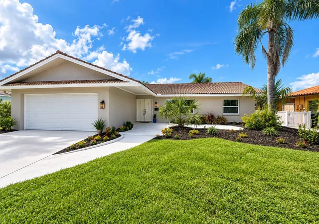 Photo 1 of Single family home for sale at 3340 Floramar Ter, New Port Richey, FL 34652 | MLS# TB8518535 | Listing updated on 2026-09-12