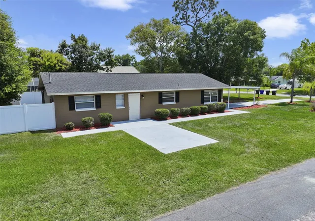 Photo 3 of Single family home for sale at 601 Louisiana Ave, St Cloud, FL 34769 | MLS# O6416341 | Listing updated on 2026-10-07