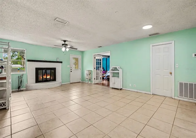 Photo 1 of Single family home for sale at 7206 Alafia Dr, Riverview, FL 33578 | MLS# TB8518634 | Listing updated on 2026-10-20
