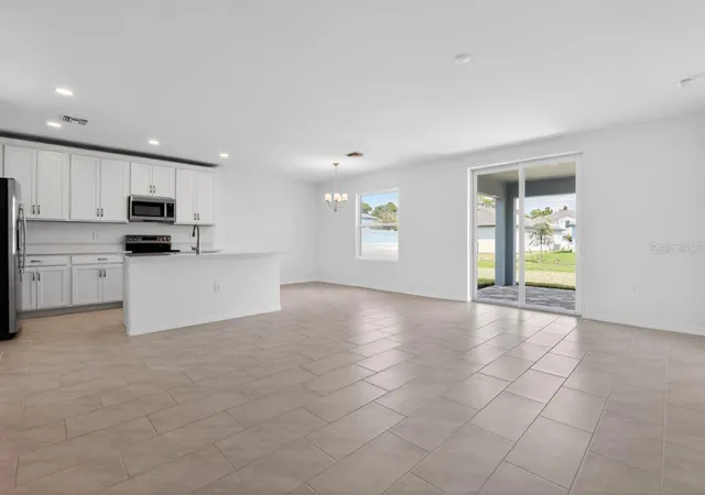 Photo 3 of Single family home for sale at 9509 Vibrant Ln, Venice, FL 34292 | MLS# R4911438 | Listing updated on 2026-09-10
