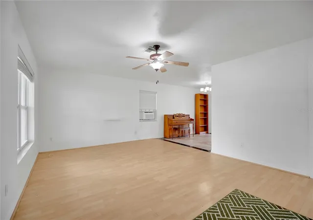 Photo 4 of Single family home for sale at 682 Merrimac St, Deltona, FL 32725 | MLS# O6416487 | Listing updated on 2026-09-15