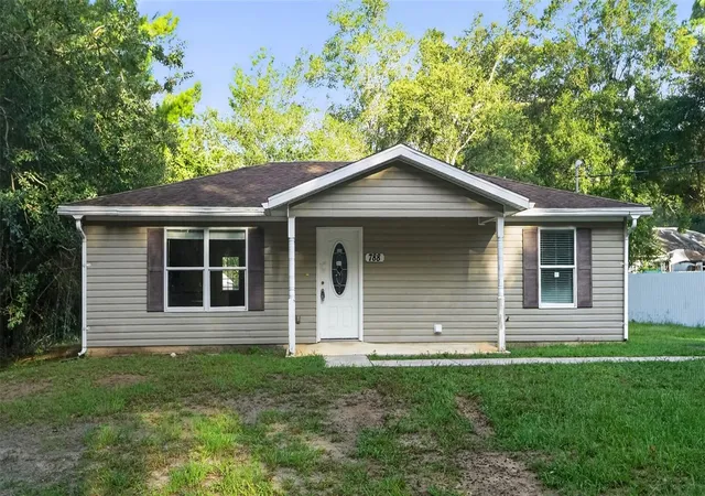 Photo 1 of Sale Pending at 788 N Charles Ave, Inverness, FL 34453 | MLS# A4696979 | Listing updated on 2026-09-10